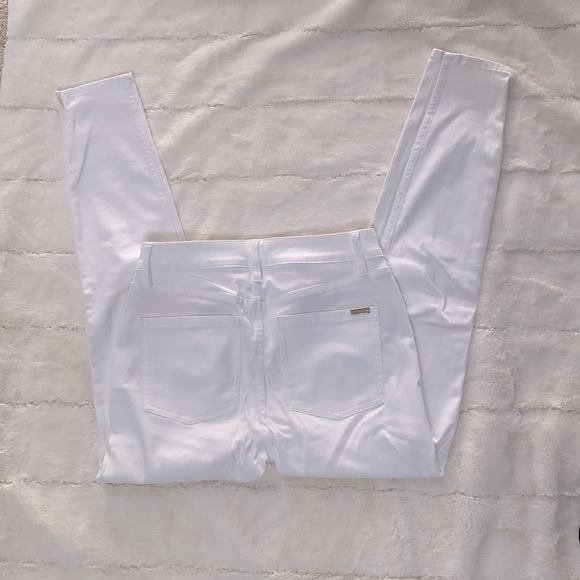 WHBM White Skinny Crop Stretch Jeans | Size 2L - Picture 6 of 9